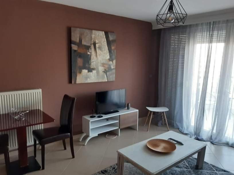 Εclectic Apartment 8Fr เทสซาโลนิกิ ภายนอก รูปภาพ